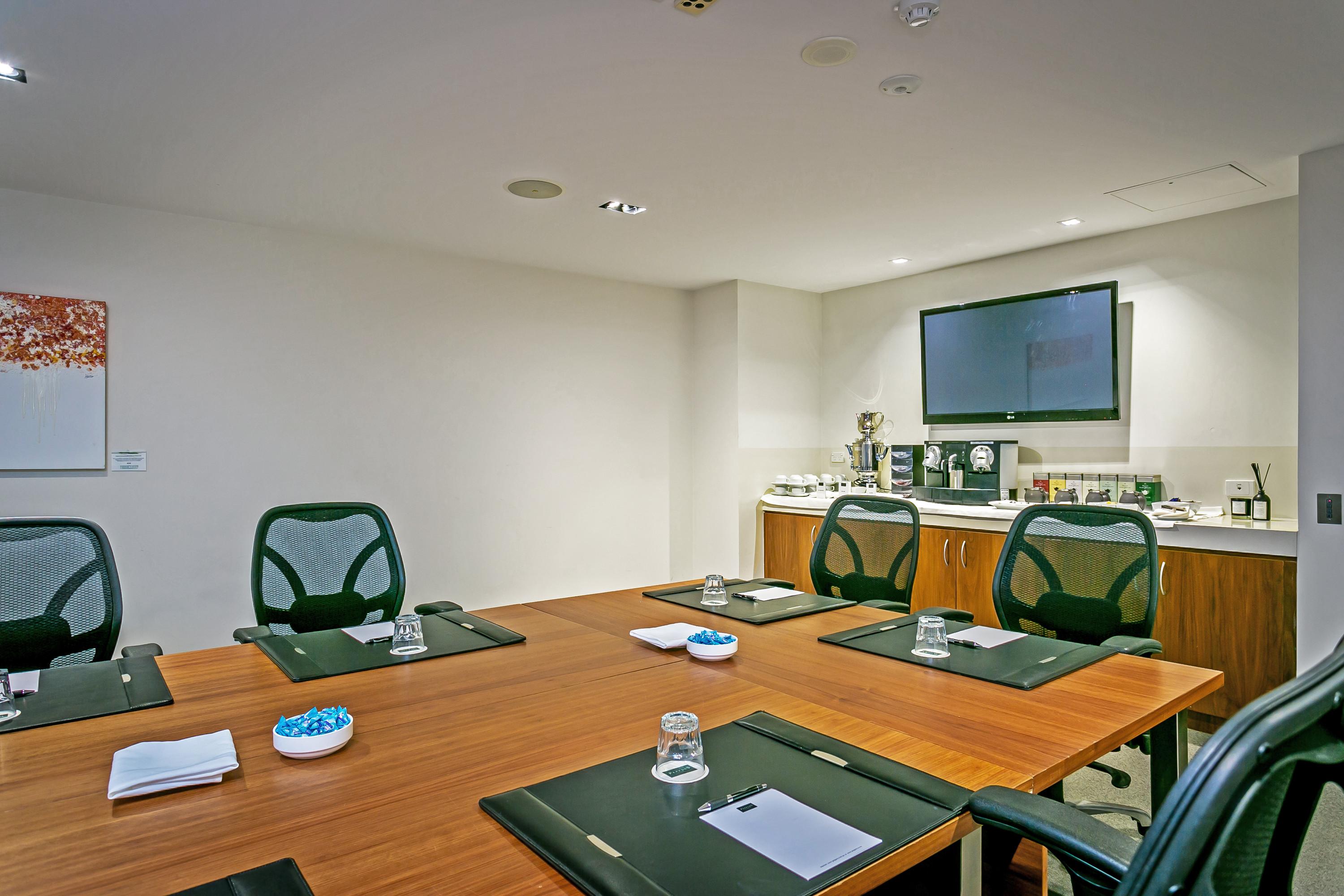 เป็ปเปอร์ ซอลต์ รีสอร์ต แอนด์ สปา คิงส์คลิฟ Hotel ภายนอก รูปภาพ Meeting room at the hotel