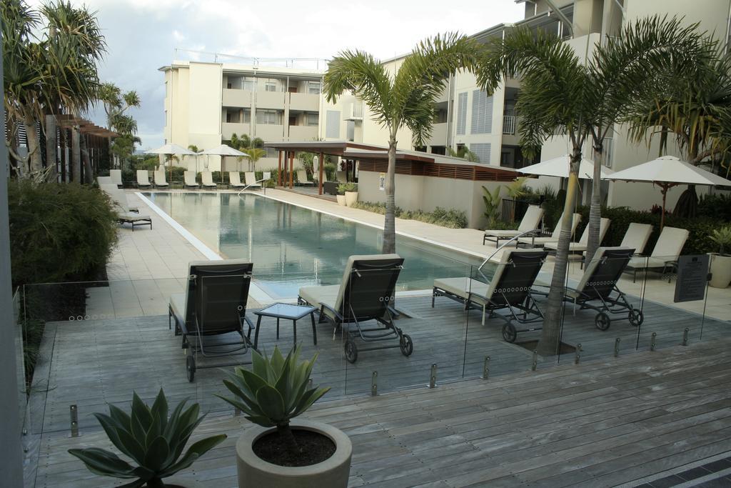 เป็ปเปอร์ ซอลต์ รีสอร์ต แอนด์ สปา คิงส์คลิฟ Hotel ภายนอก รูปภาพ The pool at the hotel